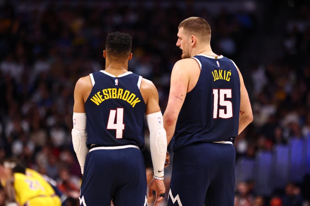 佐的杰出表 佐的杰出表