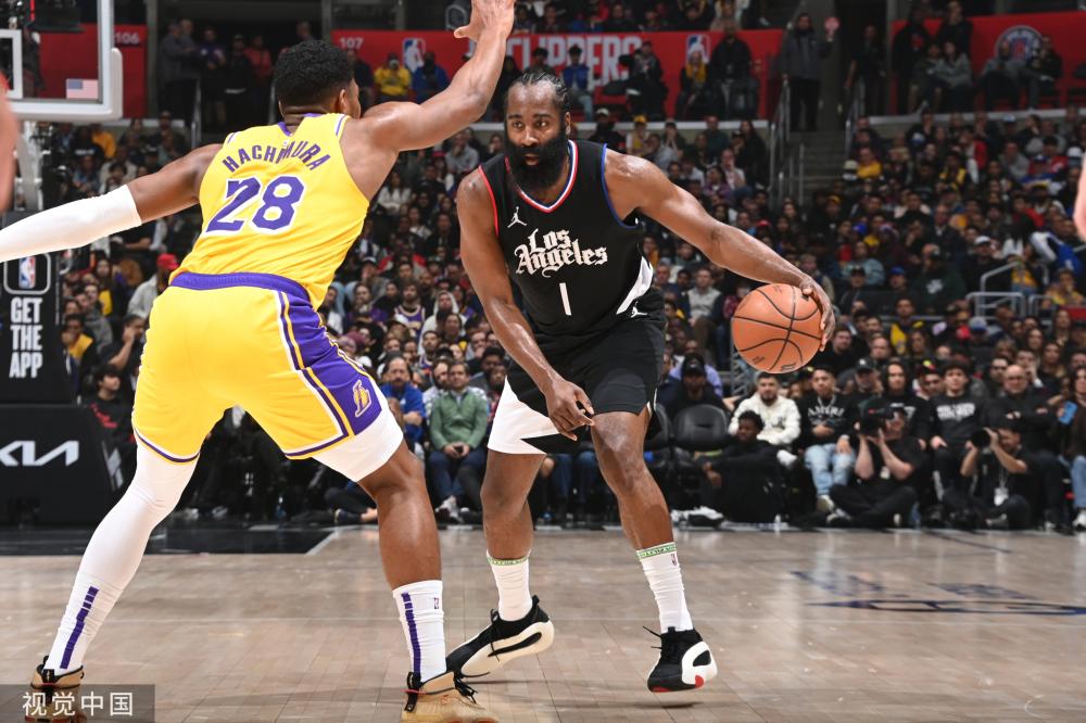 时屡次出现 时屡次出现