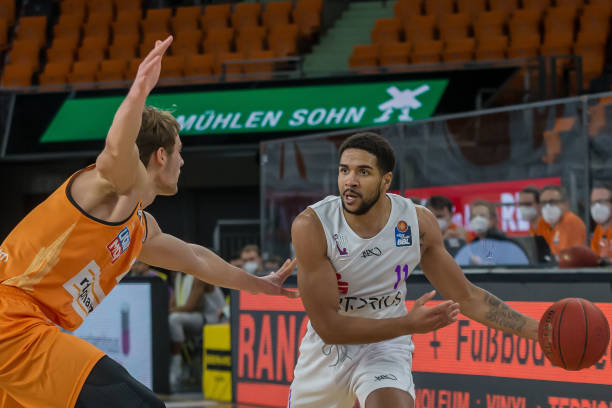 战术调整和 战术调整和